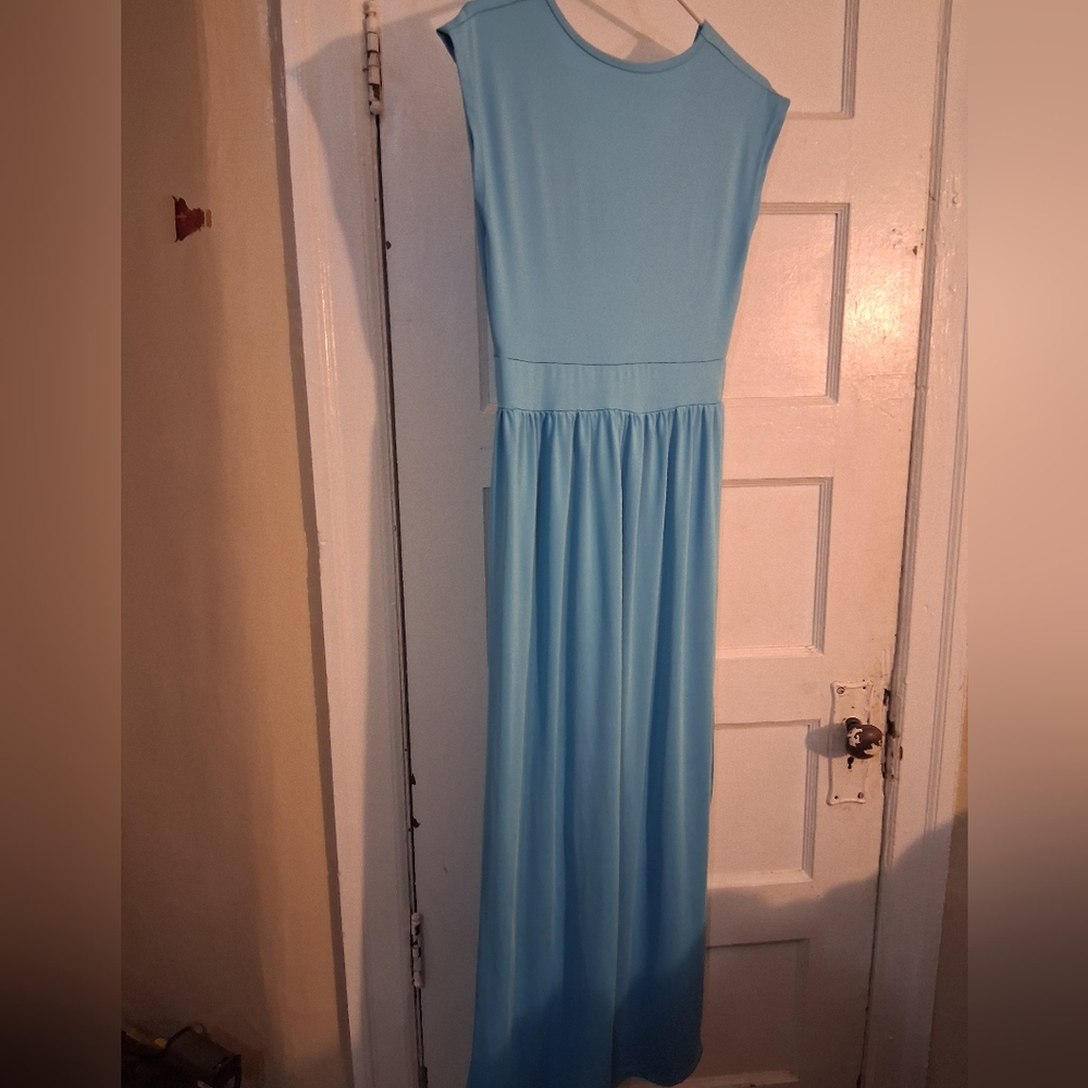 Elegant Blue Maxi Dress
